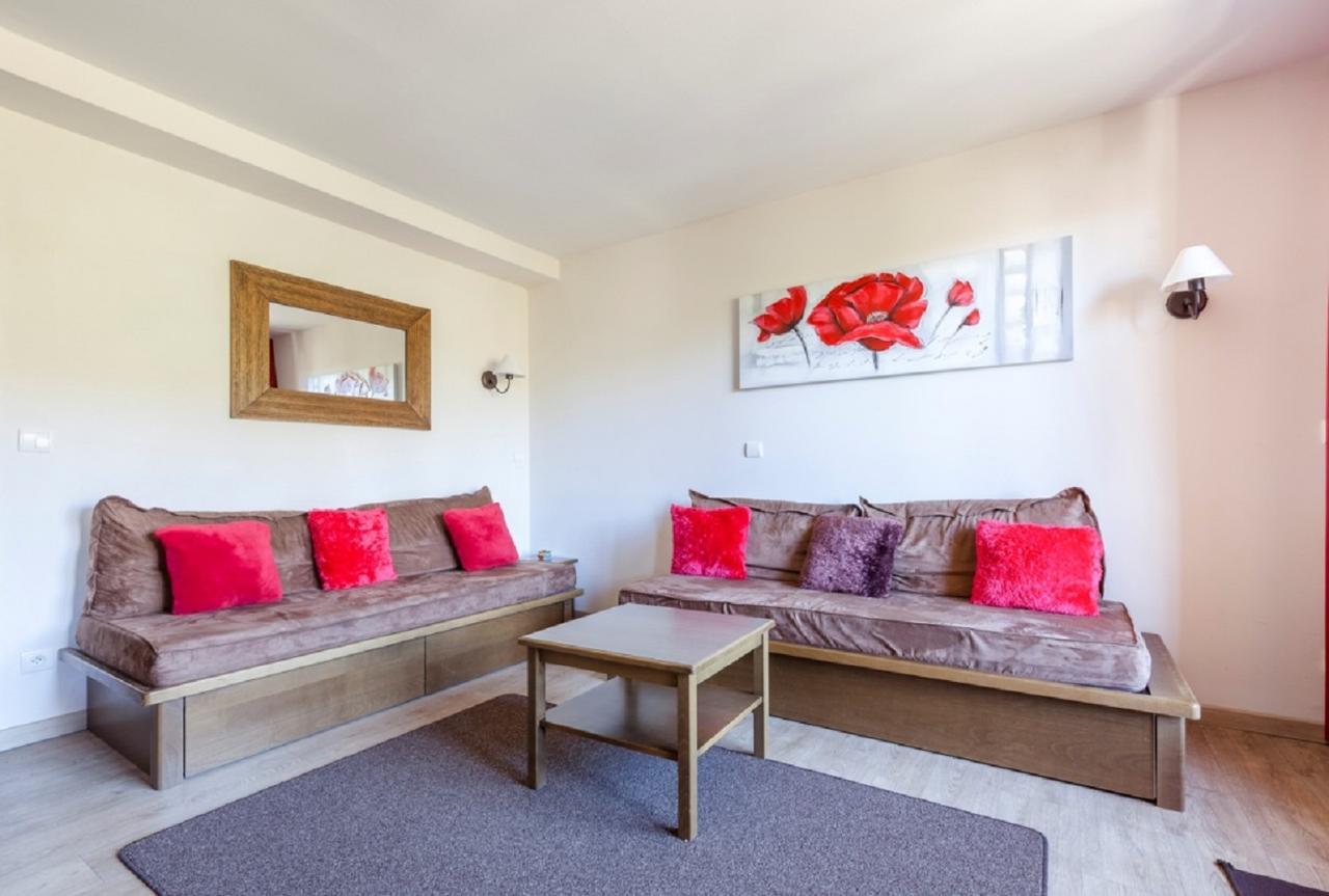 Residence Albane - Maeva Home Вар Екстериор снимка